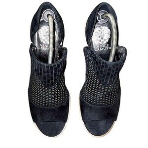 Vince Camuto Women's Kampbell Leather Suede Peep Toe Ankle Fashion Boots 8.5M